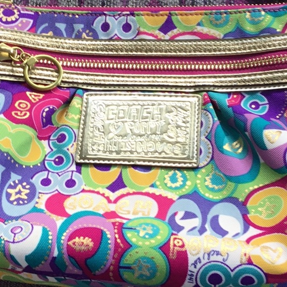 Coach Handbags - E*C Coach Poppy Awesome Clean Bag Shoulder Strap
